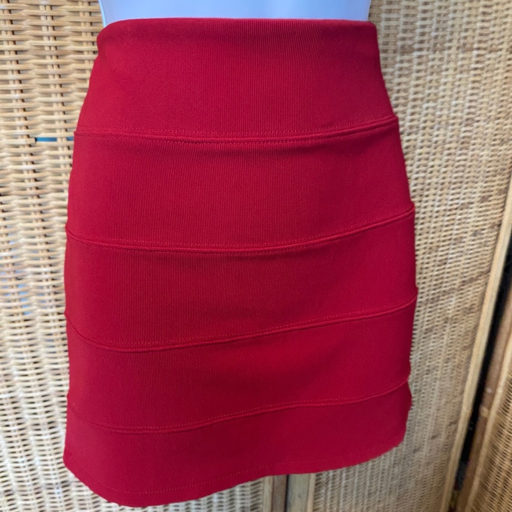 Elegant Red Women's Skirt